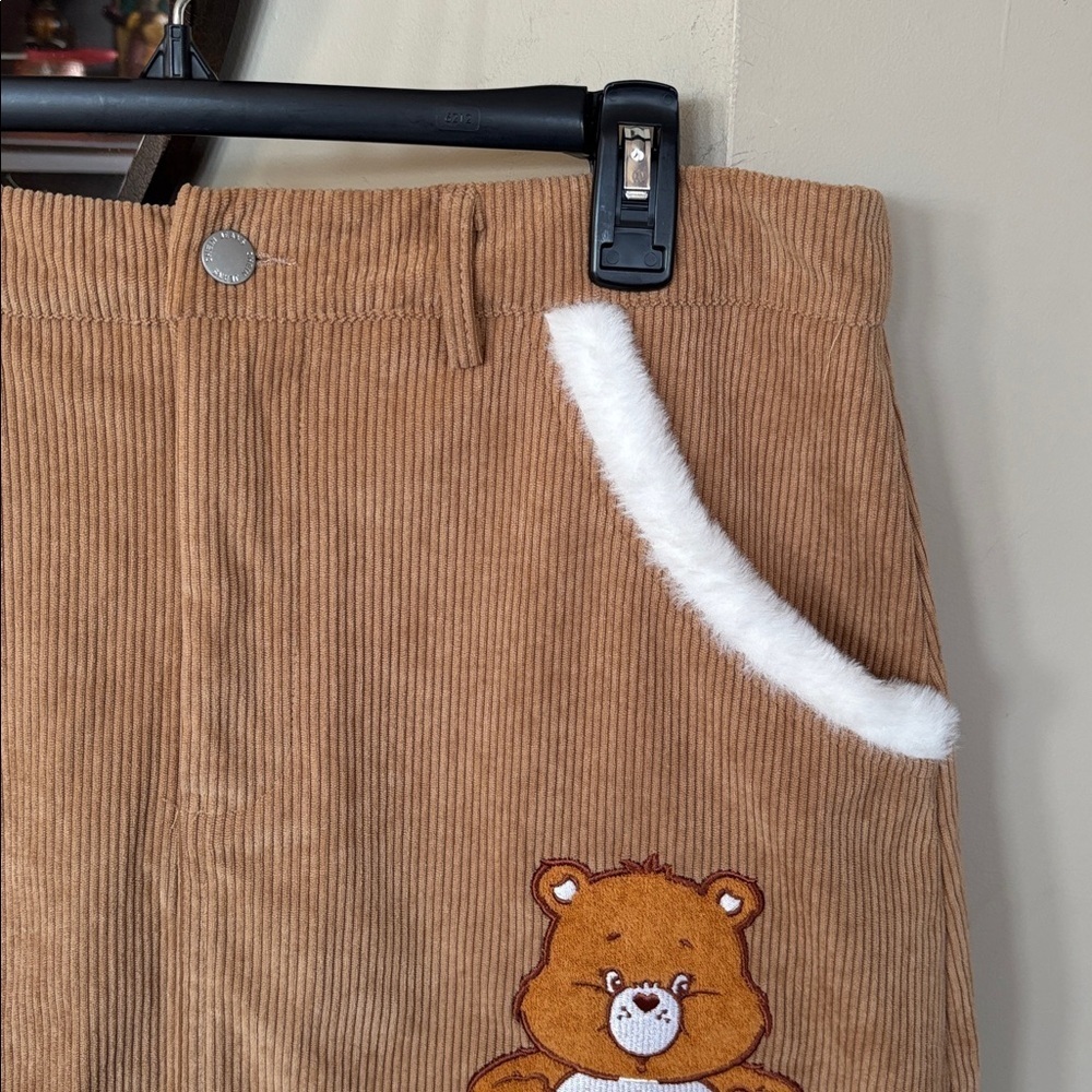 Brand New SHEIN X Care Bears Embroidered Tan Corduroy Mini Skirt Faux Fur Trim - Picture 4 of 15